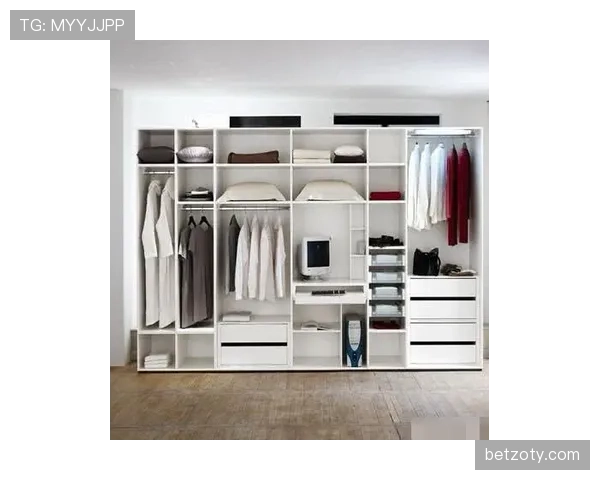 安赛龙的衣柜到底藏了多少普通人买不起的秘密啊？